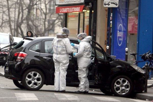 Бойня в офисе Charlie Hebdo видеокадры атаки. +18