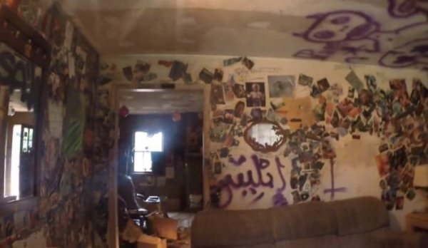 Полиция США пришла в ужас, проводя обыск в доме преступника-сатаниста