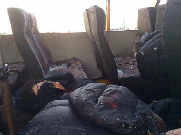 В Донецкой области под обстрел попал автобус с пассажирами