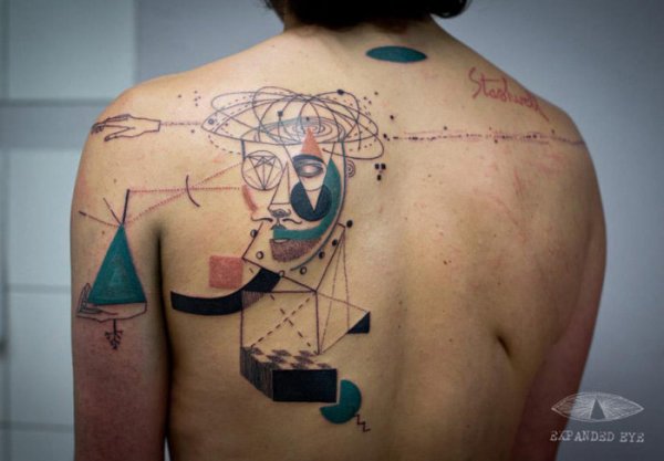 Необычные татуировки в кубическом стиле