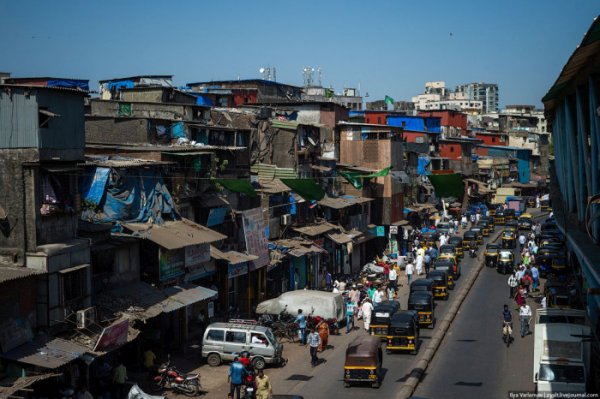 Как устроена жизнь в трущобах Мумбая – Дхарави