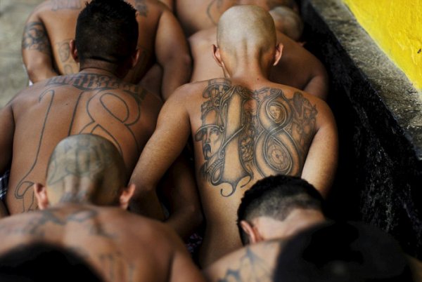 В Сальвадоре появилась отдельная тюрьма для головорезов