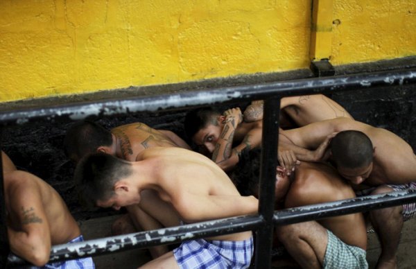 В Сальвадоре появилась отдельная тюрьма для головорезов