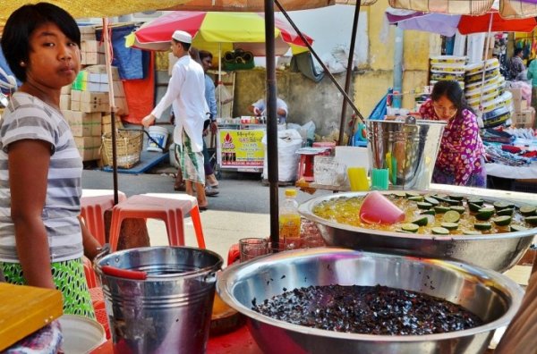Уличная пища в странах Азии и Африки, а также советы, которые уберегут вас от экзотических болезней и даже смерти