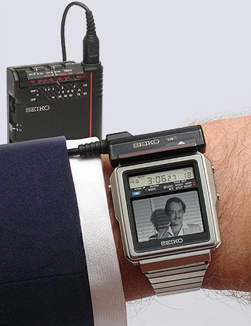 Первые в мире часы с телевизором. 1982 год