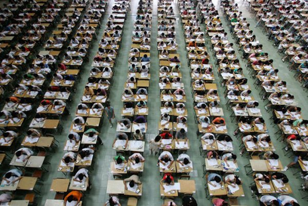 Как проходит важнейший для юных китайцев экзамен «Гаокао»