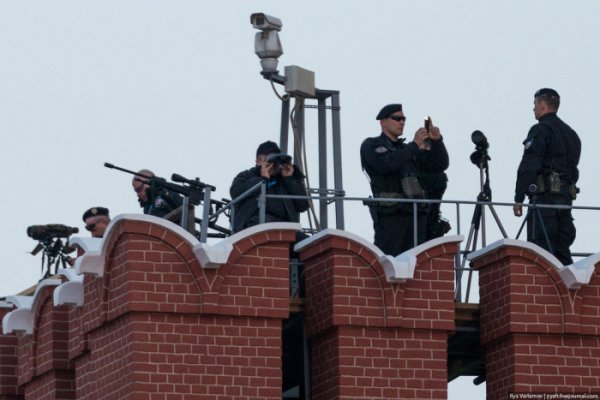 Снайперы в центре Москвы