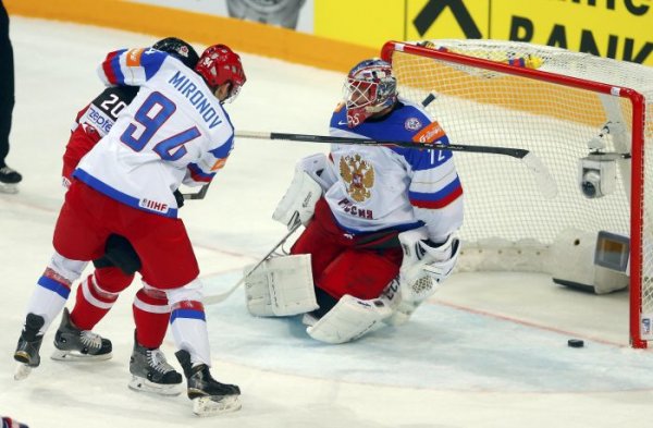 В финале ЧМ-2015 по хоккею Россия уступила Канаде со счетом 1:6