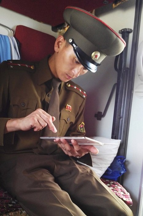Новые снимки о жизни простых граждан Северной Кореи