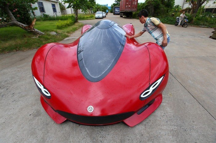 Молодой китаец построил самодельный суперкар