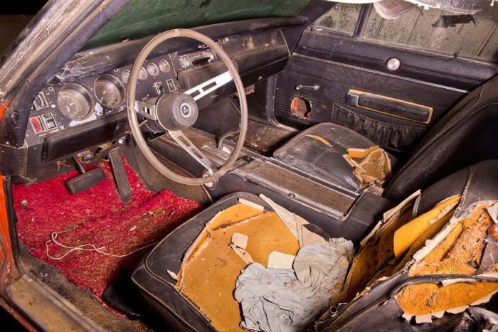 Простоявший в сарае несколько десятилетий масл-кар Dodge Charger Daytona 1969 продадут на аукционе