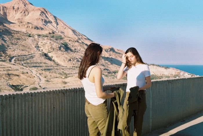  Девушки-военнослужащие армии Израиля в свободное время