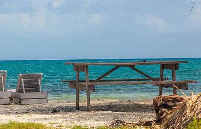 Райский островок в Карибском море за полмиллиона долларов (13 фото)
