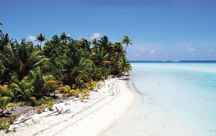  Остров Марлона Брандо во Французской Полинезии (11 фото)