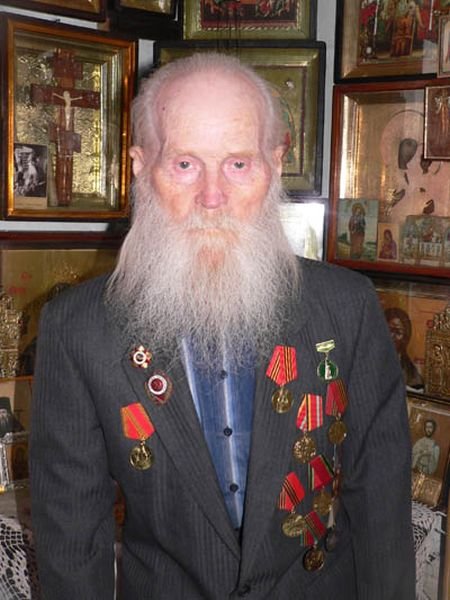  Один из старейших ветеранов Великой Отечественной войны схимонах Кукша умер в возрасте 104 лет (2 фото)