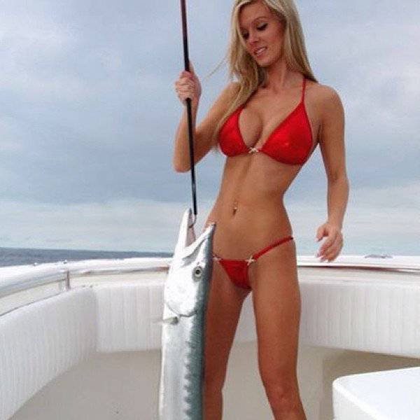 Девушки, которые любят рыбалку (42 фото)