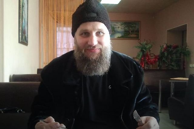 Опаснейший преступник Европы на протяжении 10 лет жил в Свердловской области жизнью обычного фермера (9 фото) Опаснейший преступник Европы на протяжении 10 лет жил в Свердловской области жизнью обычного фермера (9 фото)