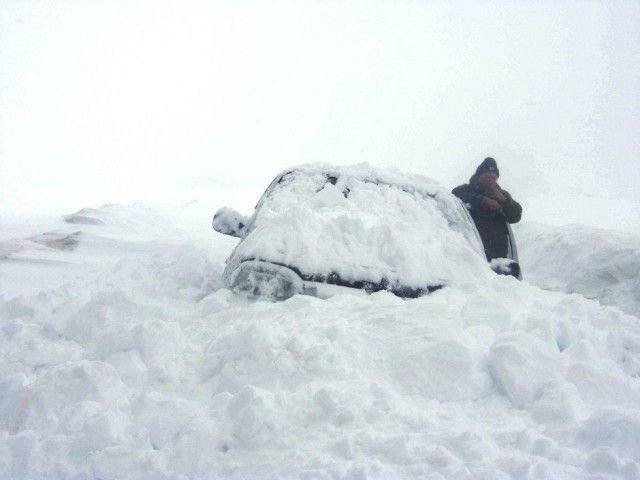 Мощные снегопады бывают не только в Москве (10 фото)
