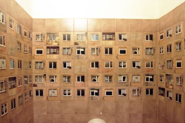 Необычная плитка для ванной комнаты (7 фото)