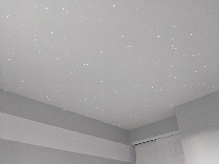 Будущий отец сделал звездное небо в спальне дочери (22 фото)