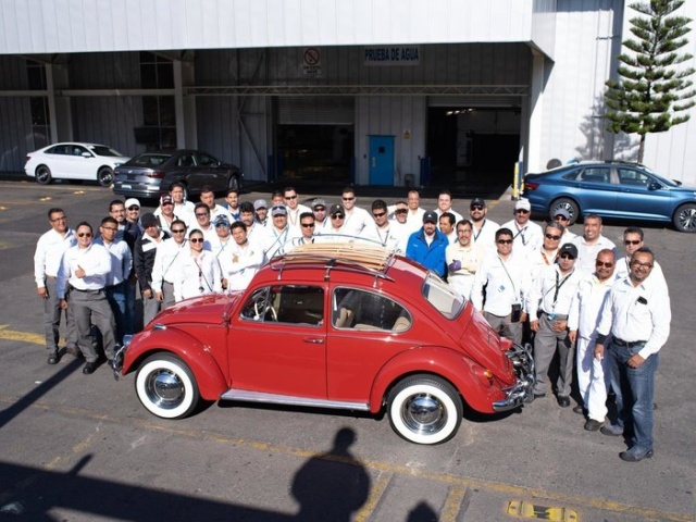 Volkswagen   Beetle,     50  (18 )